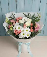Букет цветов из:  Розы, Лизиантусы и Хризантемы в Радченском