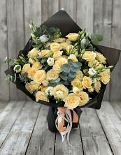 Букет цветов из:  Розы и Лизиантусы в Радченском