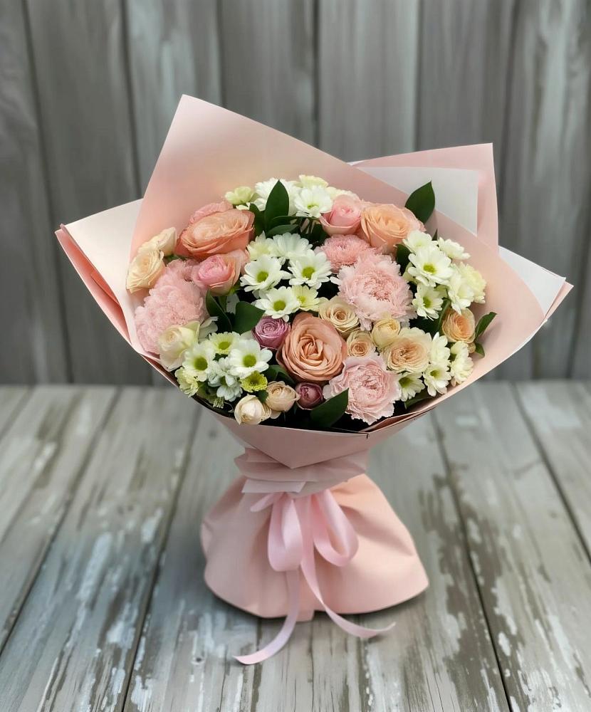 Букет цветов из: Гвоздики, Розы и Хризантемы в Радченском