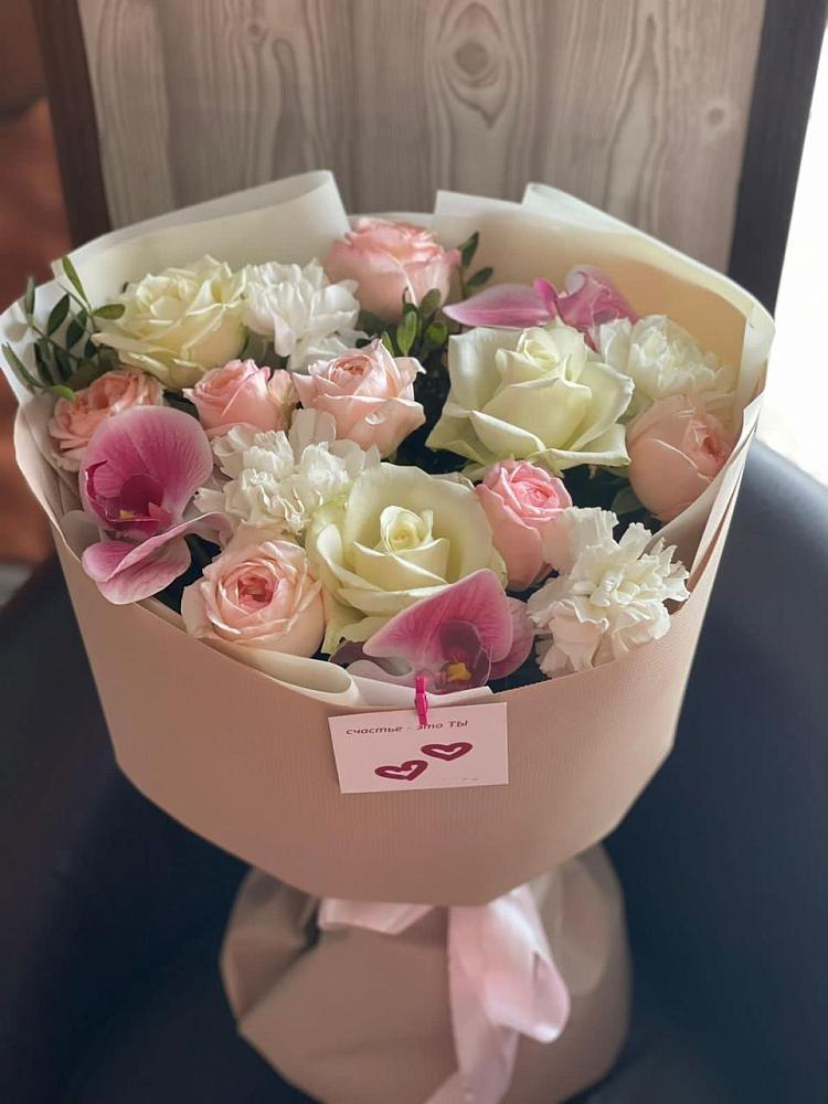 Букет цветов из: Орхидеи, Розы и Гвоздики в Радченском