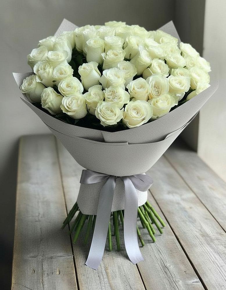 Букет 35 Белых роз в Радченском