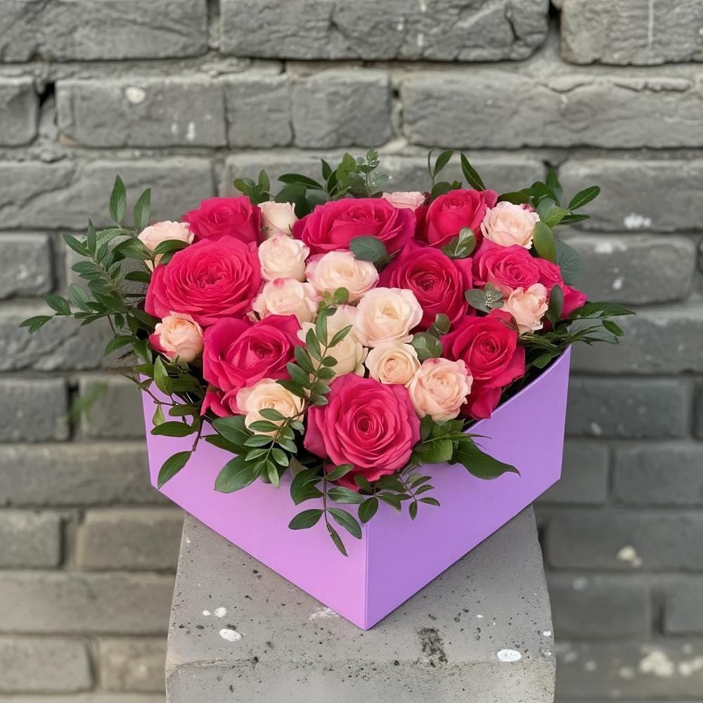 Цветочная композиция из Розы в коробке в Радченском