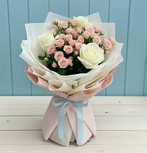 Букет цветов из:  Розы #REPLACE_PRED# Радченском
