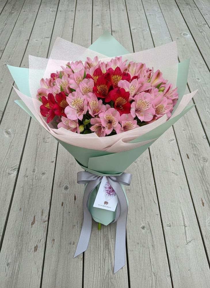 Букет цветов из: Альстромерии в Радченском