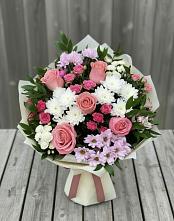 Букет цветов из:  Альстромерии, Гвоздики, Розы и Хризантемы #REPLACE_PRED# Радченском