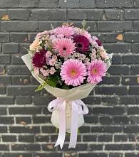 Букет цветов из:  Герберы и Хризантемы #REPLACE_PRED# Радченском