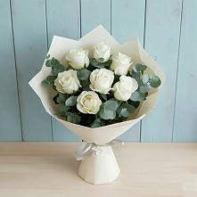 Букет Белые розы в Эвкалипте в Радченском