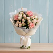 Букет цветов из:  Розы в Радченском