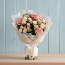 Букет цветов из:  Розы в Радченском