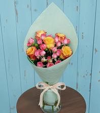 Букет цветов из:  Розы в Радченском